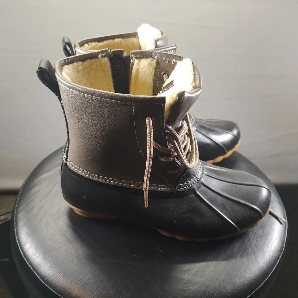 Serra Women's Fur Lined Insulated‎ Winter Boots Size 7